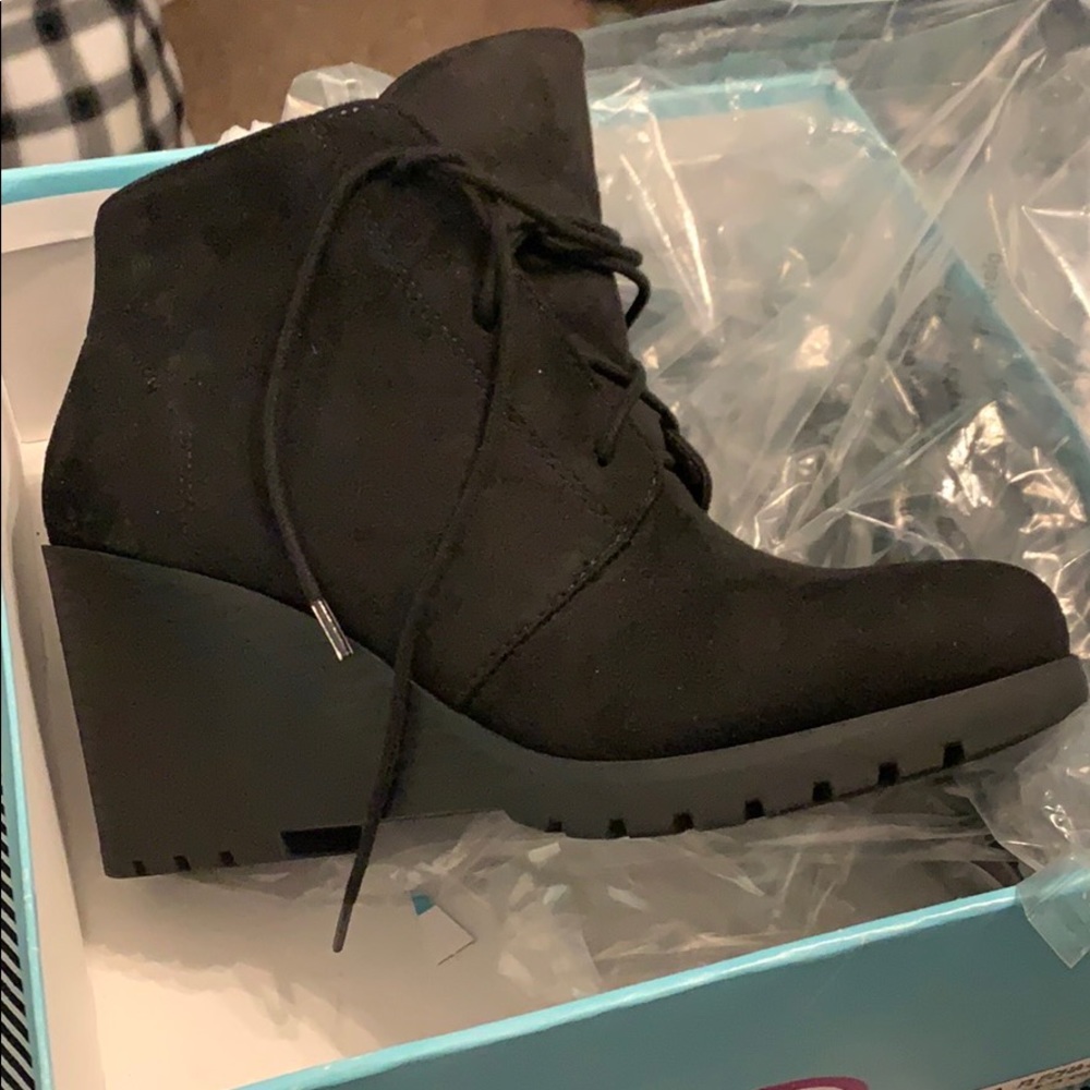 Black wedge booties